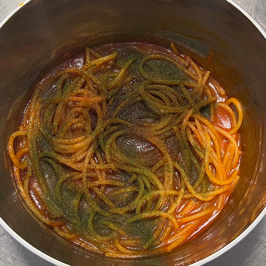 Alberto Marcolongo - Spaghetti Aglio, Olio & Peperoncino